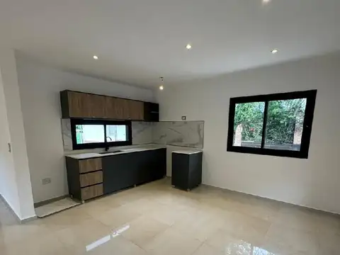 DUPLEX EN VENTA - 3 DORMITORIOS - AV. COSTANERA Y AV. MAIPÚ (CF1179 )
