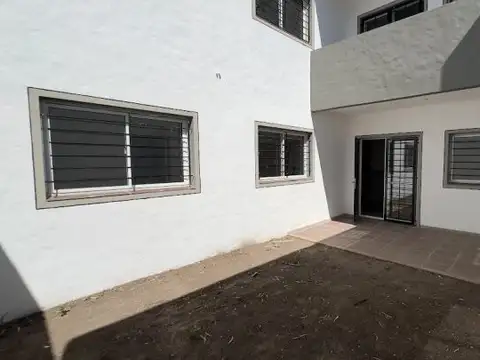 Granadero Baigorria: departamentos a estrenar, 2 dormitorios con patio