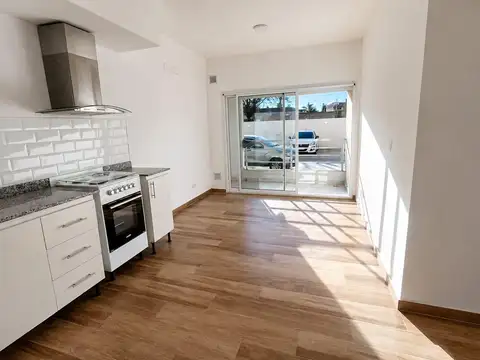 Lujan al 400