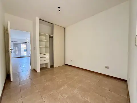 Depto Tipo Casa en Venta de 2 ambientes