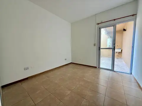 Depto Tipo Casa en Venta de 1 dormitorio