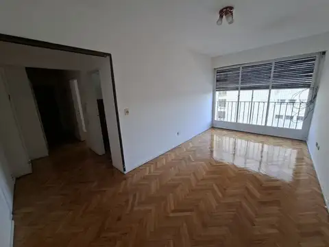 Depto Tipo Casa en Alquiler 50 años