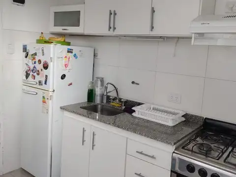 Departamento 5 ambientes con 2 baños