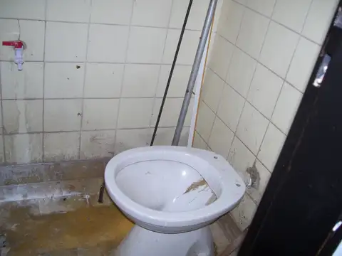 Local en Venta Via Pública