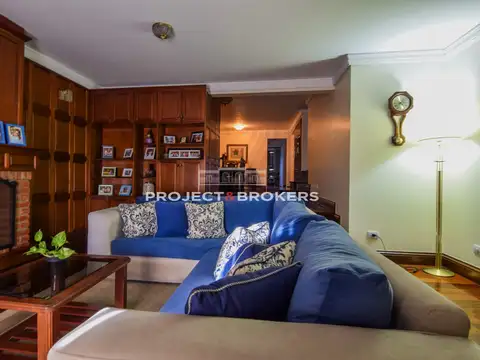 Casa en Venta en Castelar Norte, USD 390.000