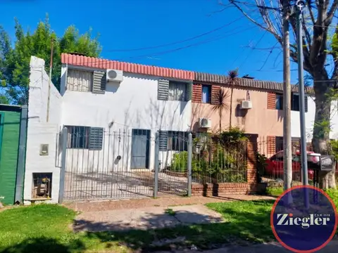 Dúplex en venta c/ cochera en José C. Paz
