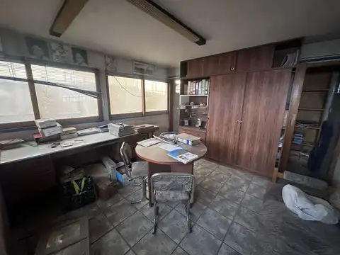 Galpon en Venta en El Plumerillo, USD 800.000