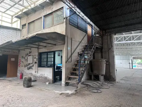 Alquilo y/o Vendo Galpón en Las Heras