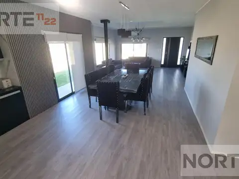 Venta, casa Laguna, Barrio Santa Clara al Sur