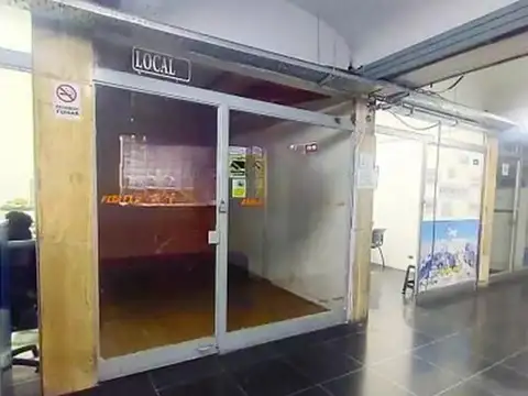 Local Comercial en venta - 1 Baño - 10Mts2 - Once
