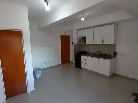 Departamento en Alquiler en Lomas de Zamora, $ 480.000