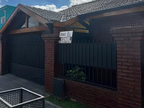 Casa en venta. Pilar centro