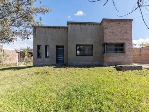 Venta Casa moderna en Lomas de San José