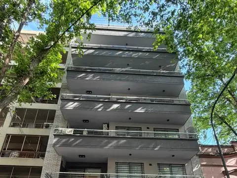 Muy buen departamento de 1 ambiente al frente