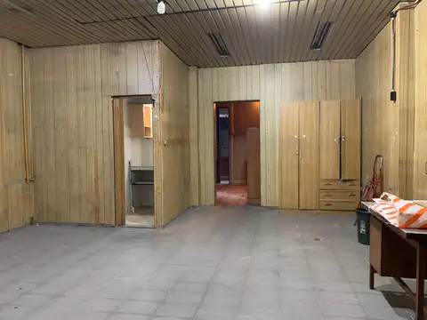 Sin expensas, local con vivienda