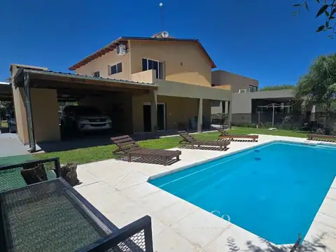 Casa en Venta de 3 dormitorios