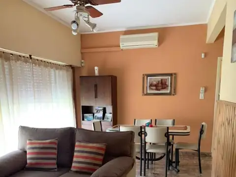 Depto Tipo Casa en Venta con 2 cocheras