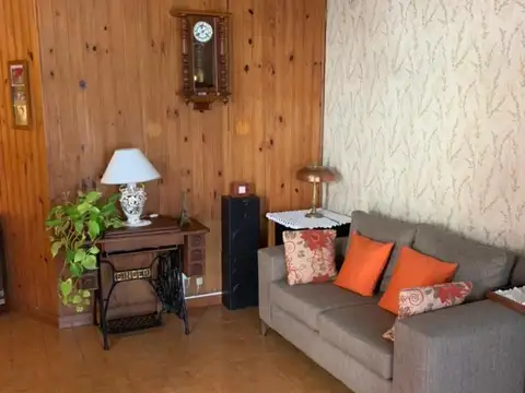 Depto Tipo Casa en Venta en Lanus Este, USD 150.000