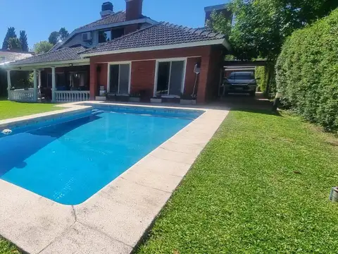 Casa en Venta 4 ambientes en Campo Chico Country Club