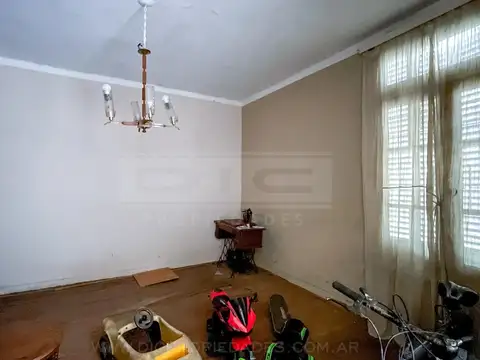 Terreno en Venta 8  mts Frente