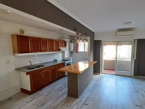 VENTA TRES AMB C / COCH FIJA- MEJOR ZONA CABALLITO