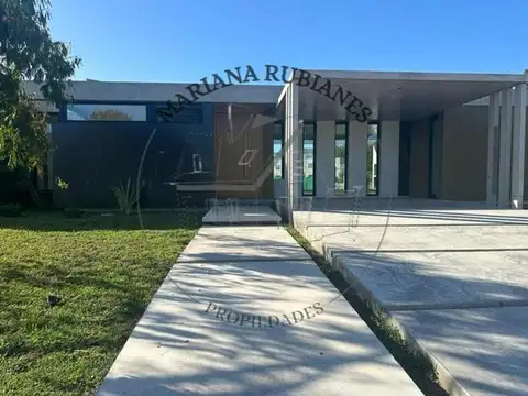 CASA A ESTRENAR EN UNA PLANTA ALTOS DE CAMPO GRANDE 