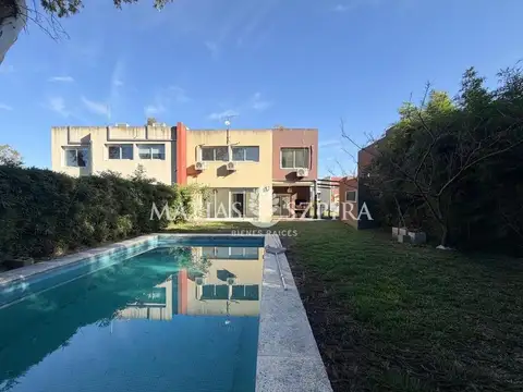Casa en venta en Alvarez del Bosque