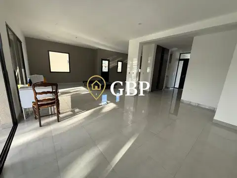 Casa en venta en Canning Barrio Privado Los Talas