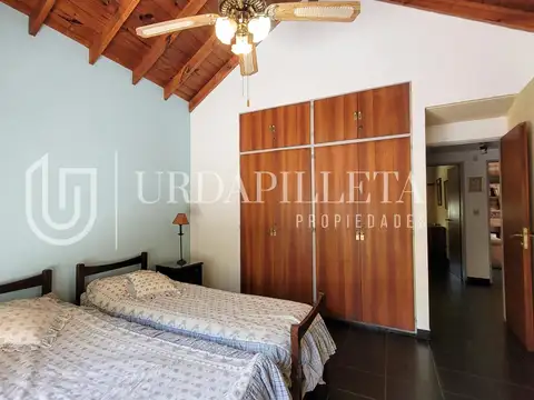 Casa 6 ambientes con 3 baños