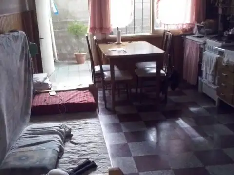 Calle Mendoza 5040 Depto. 6 Lucila del Mar 