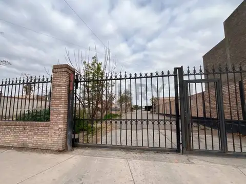 LOTE EN VENTA EN CALLE BANDERA DE LOS ANDES.