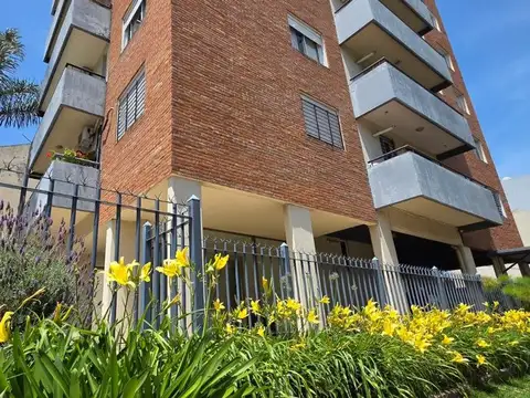 DEPTO EN VENTA DE 3 AMB EN TIGRE CENTRO