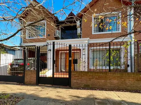 Casa en venta muy buena zona Boulogne.