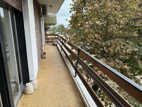 Sivori 700, Piso 1°