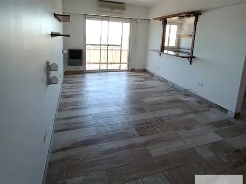 Departamento en venta - 3 Dormitorios 1 Baño - Cochera - 71Mts2 - Merlo