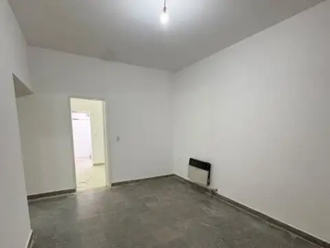 Santiago De Las Carreras 200, Piso 0