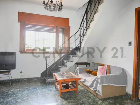 Carlos Pellegrini 500, Piso 0