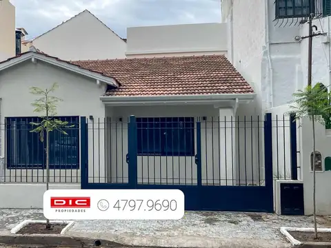 Casa 4 dormitorios Venta - Florida Mitre/Este