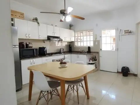 Casa en Venta en Munro, USD 130.000