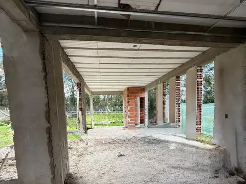 Casa 4 ambientes con 4 baños