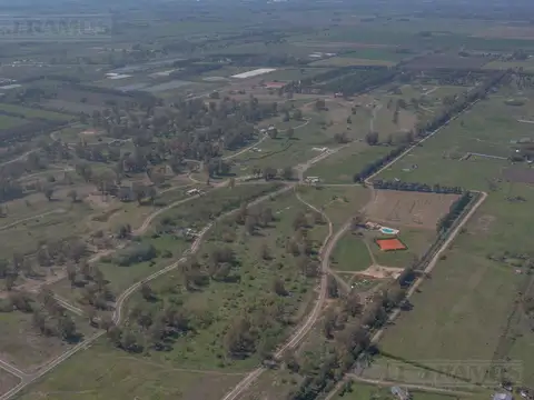 Pinares Country Club, Exaltación de la Cruz