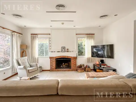 Casa en Venta en La Celina, USD 350.000