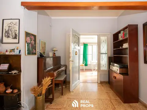 Casa 5 ambientes con 1 baño