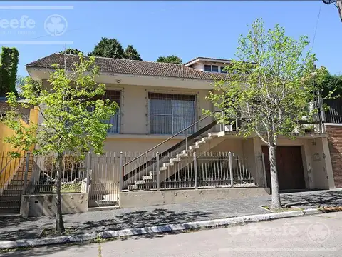 Casa en Venta 5 ambientes, Quilmes - APTO CREDITO.