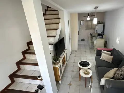 Casa - Venta - Argentina, San Miguel -  Belgrano 102