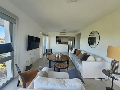 Departamento 3 ambientes con 2 baños