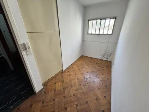 Depto Tipo Casa en Venta 40 años