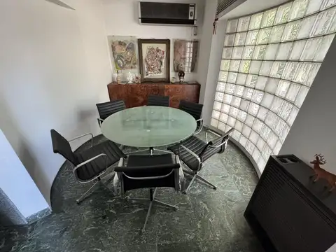 PH en venta al frente con cochera en Villa Luro