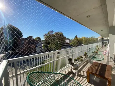 Departamento en Alquiler con 2 cocheras