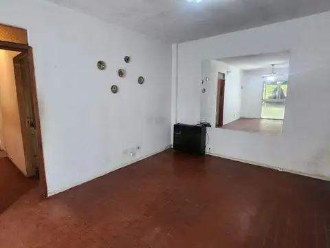 Departamento en Venta en Rafael Calzada, USD 60.000